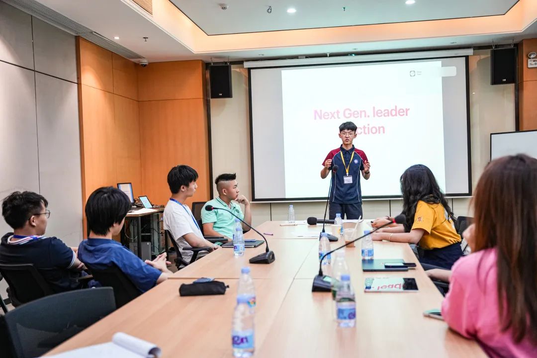 深圳新哲文院_深圳新哲学校_深圳市文哲广告有限公司